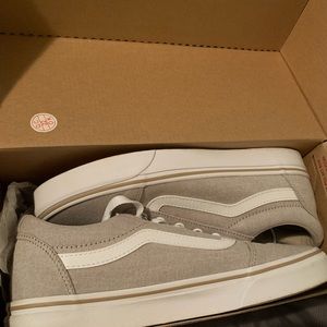COPY - Women’s size 9 brand new taupe vans only worn once.